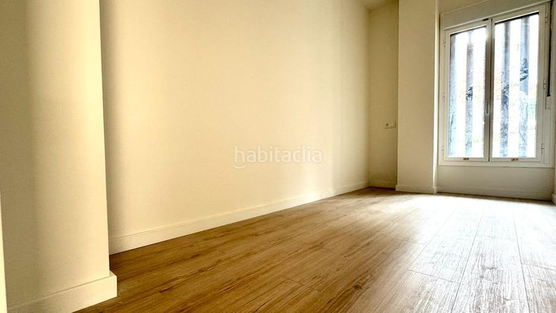 Foto e71c97a7-4e9b-4664-b2d3-0d8e87fe58c2. Pis amb calefacció a Carmel Barcelona