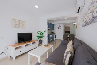 Location Studio  Carrer aritjols. Fantastico estudio de temporada