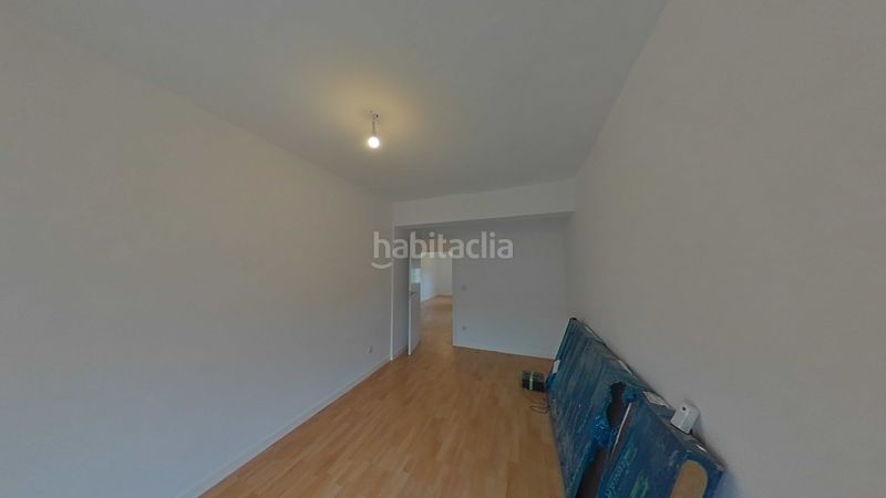 Foto 538ce3f1-7b84-4ff2-a339-8cd343f63f0e. Pis a calle san moisés 28 a San Diego Madrid