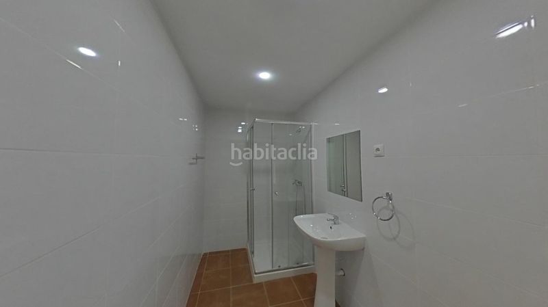 Foto 7fff8304-fdd7-4334-b556-43a863a07a2a. Pis a calle san moisés 28 a San Diego Madrid