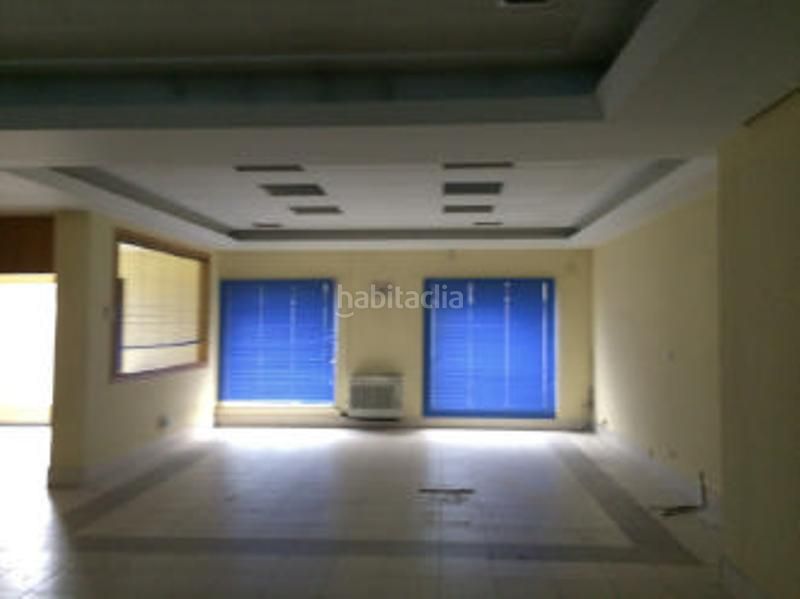 Foto d001ec81-d5c3-4970-aaa2-c3e7263ff403. Local comercial a calle real 21 a Íscar