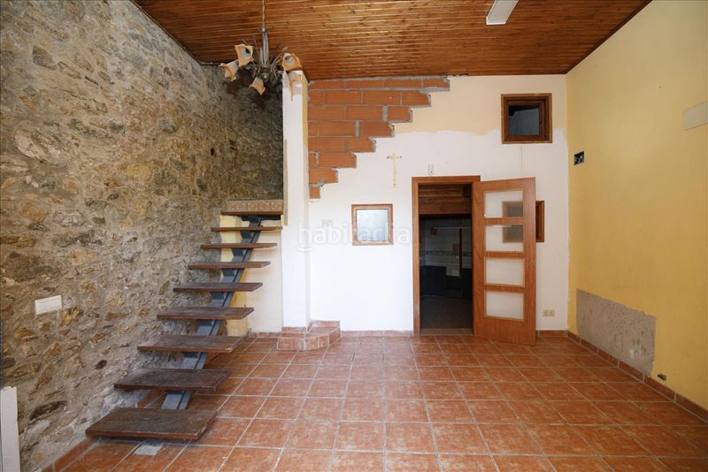 Foto 019dc823-7890-4fe0-89db-d353724dc62c. Casa adossada a Pera (La)