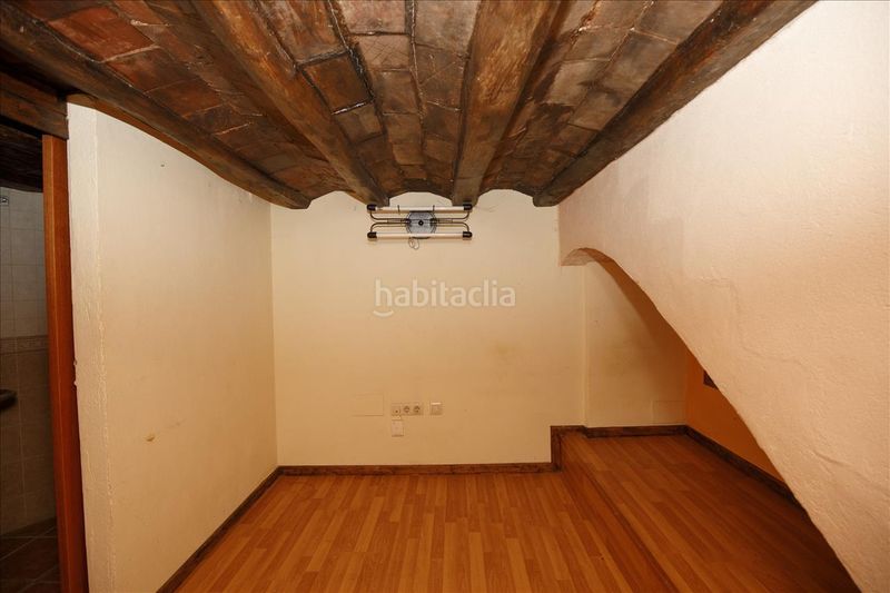 Foto 165fa581-a95c-4e6f-8acd-25380603693b. Casa adossada a Pera (La)