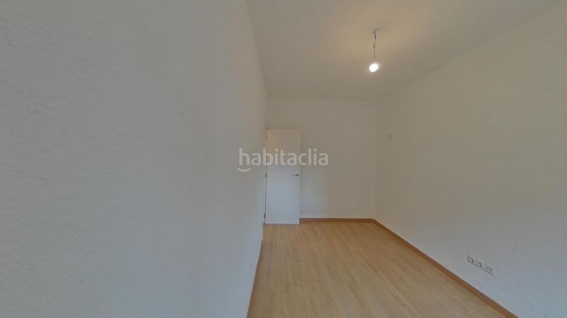 Foto 1cd0c60f-f81c-4571-8993-60a1b31b3ac3. Piso en calle cadete julio llompart 16 en San Isidro Madrid