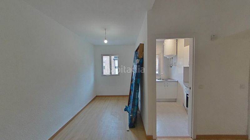 Foto 804dfa90-b12d-4db5-b6dd-8831c8a3b68f. Piso en calle cadete julio llompart 16 en San Isidro Madrid