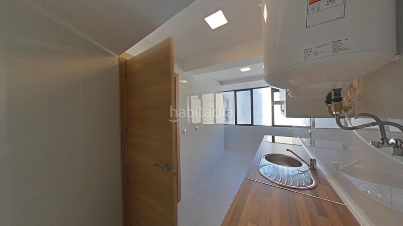 Foto 291f1be3-07ec-44e2-9826-68f3fbafaa3f. Pis a calle alondra 2 a Vista Alegre Madrid