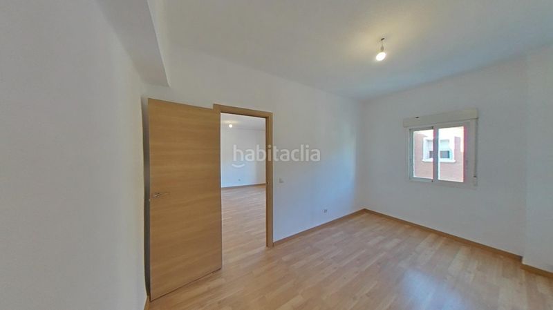 Foto 36762803-1079-4109-bbd0-306273bbcac1. Pis a calle alondra 2 a Vista Alegre Madrid