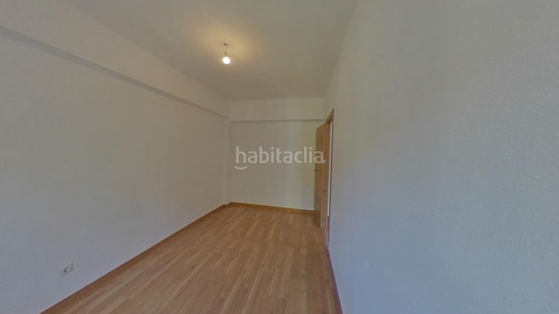 Foto 486f629f-ee3a-454f-b991-de05a15c1182. Pis a calle alondra 2 a Vista Alegre Madrid