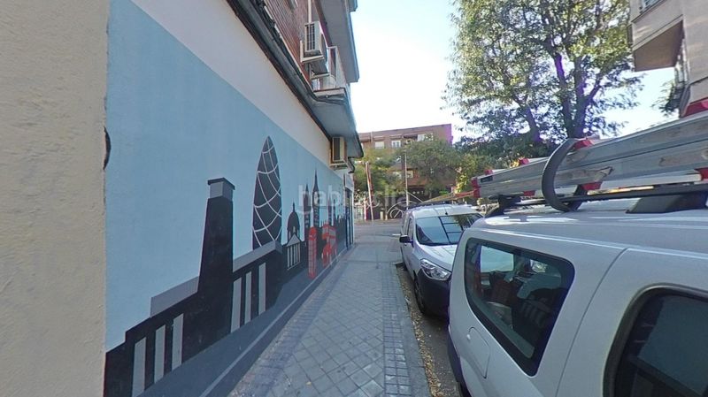 Foto 61b45a8e-927f-4bb1-a591-d2b0b1e7be9f. Pis a calle alondra 2 a Vista Alegre Madrid