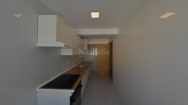 Foto 86683539-5dcc-4d15-99e7-d8f35e08e0d1. Pis a calle alondra 2 a Vista Alegre Madrid