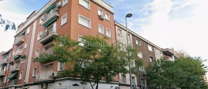 Foto 866f36a9-68cc-4023-b049-6a46158802f1. Pis a calle alondra 2 a Vista Alegre Madrid