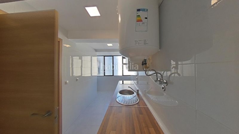 Foto a8cc2c5b-8601-425f-a92d-add2470030fa. Pis a calle alondra 2 a Vista Alegre Madrid