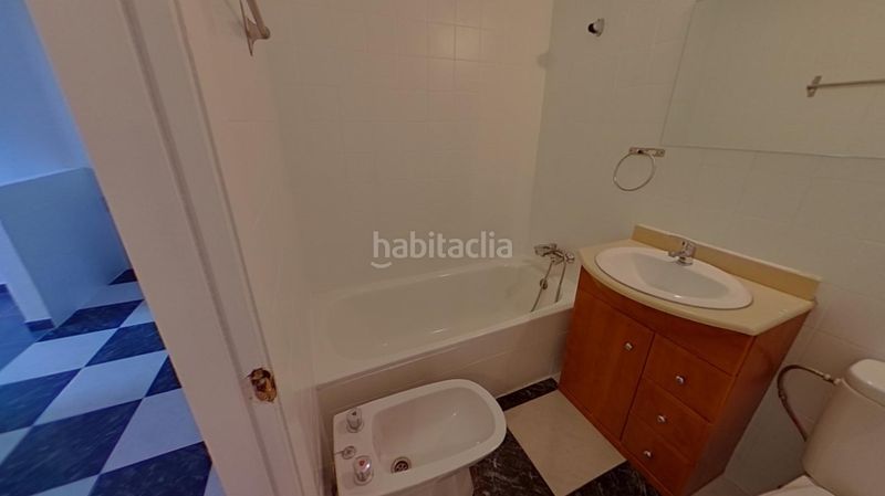 Foto 21ab99a0-b318-4b26-8e5b-21736442024a. Pis a calle de san claudio 71 a Palomeras Sureste Madrid