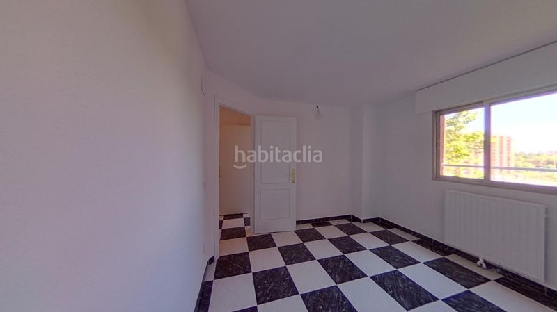 Foto 63185bbd-4ee1-47fb-a069-7fa1f442e1da. Pis a calle de san claudio 71 a Palomeras Sureste Madrid