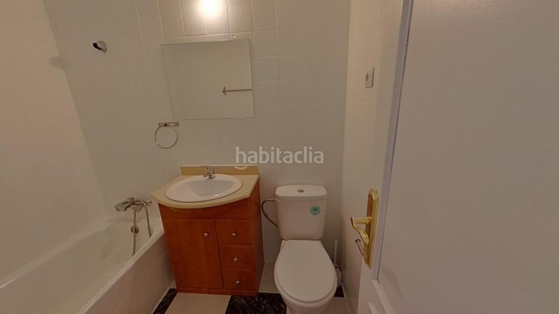 Foto eb9167f9-2c17-4e8e-8a93-d77d880582ef. Pis a calle de san claudio 71 a Palomeras Sureste Madrid