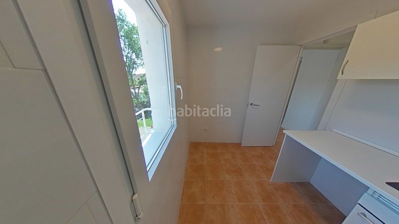 Foto 8f2192d8-8a8c-47b0-bd58-9405d9b32a8e. Pis a calle del tercio 32 a San Isidro Madrid