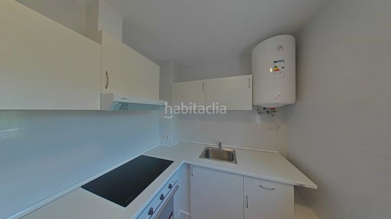 Foto 9016d615-d5d8-4582-9617-3b2db0ca7f74. Pis a calle del tercio 32 a San Isidro Madrid