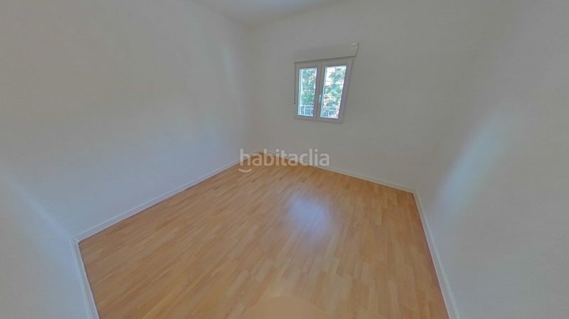 Foto b4d3dbff-2a3b-4fea-935a-b151bf0d2c67. Pis a calle del tercio 32 a San Isidro Madrid