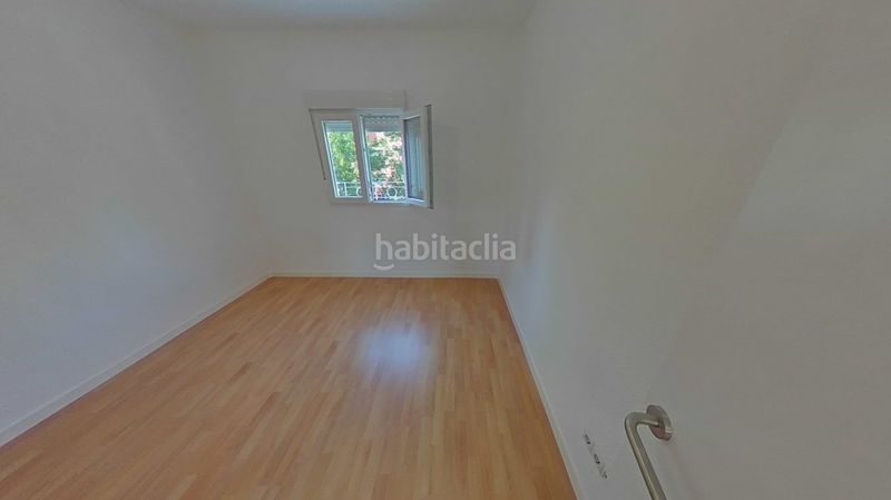 Foto ede6db8f-ea26-4801-bc98-941188d2b3d1. Pis a calle del tercio 32 a San Isidro Madrid