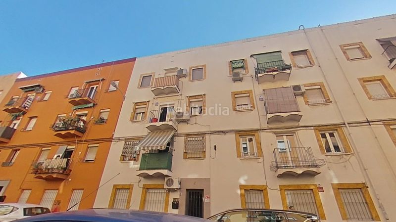 Foto 25436114-2718-454c-80f9-219b1ce6d067. Pis a calle guacamayo 13 a Vista Alegre Madrid