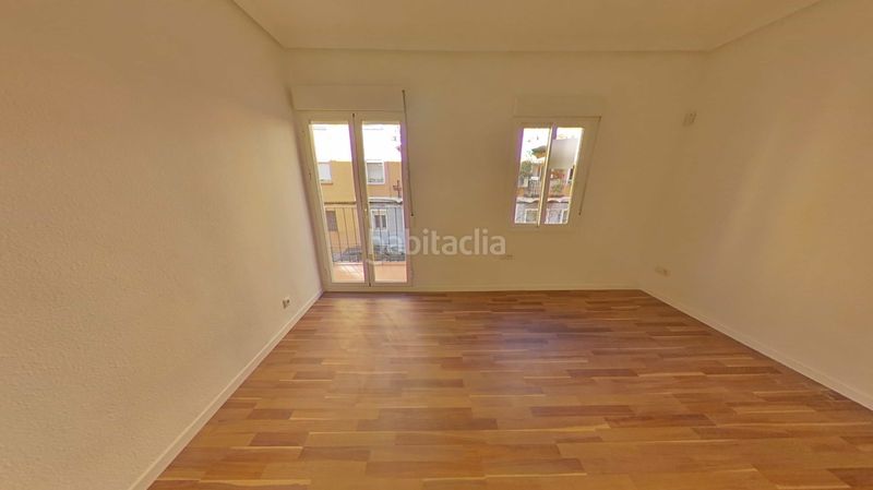 Foto a35ae4be-b870-4e08-b975-a4211fca03b7. Pis a calle guacamayo 13 a Vista Alegre Madrid