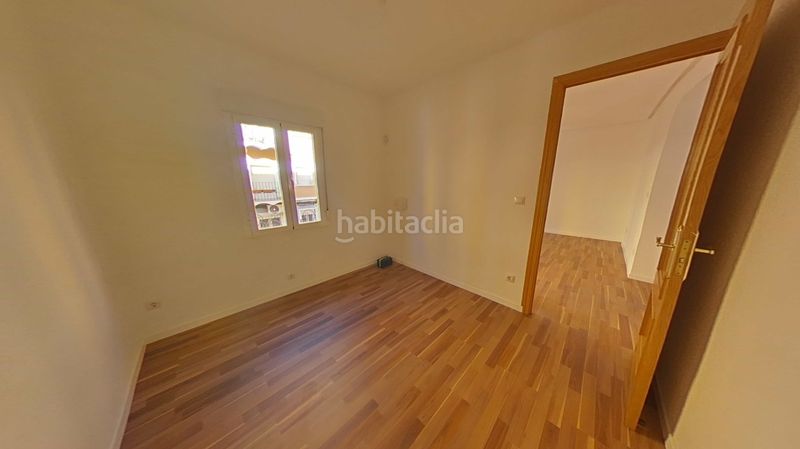 Foto c6b5150d-97aa-478d-9744-37594ccd04c5. Pis a calle guacamayo 13 a Vista Alegre Madrid