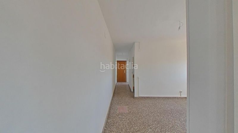 Foto 5ad0259a-ec21-4962-9782-9eaad707ae91. Pis a calle de lópez grass 29 a Numancia Madrid