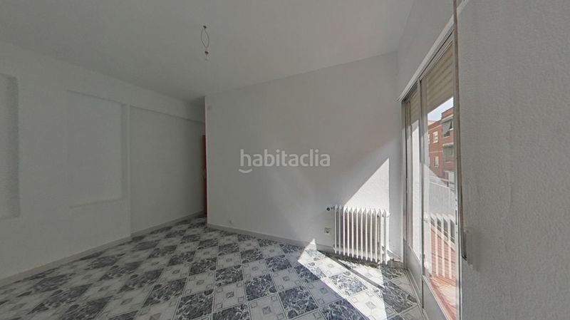 Foto 41e5bfd9-9ded-4e24-9097-ba8118dcda2e. Pis a calle de eulalia gil 8 a Vista Alegre Madrid