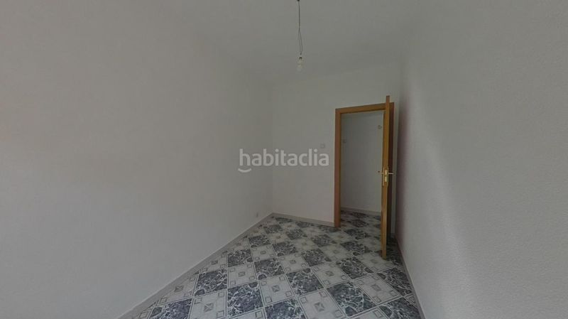 Foto 46497cb9-f49b-4d70-a0ad-82a707bebaa3. Pis a calle de eulalia gil 8 a Vista Alegre Madrid