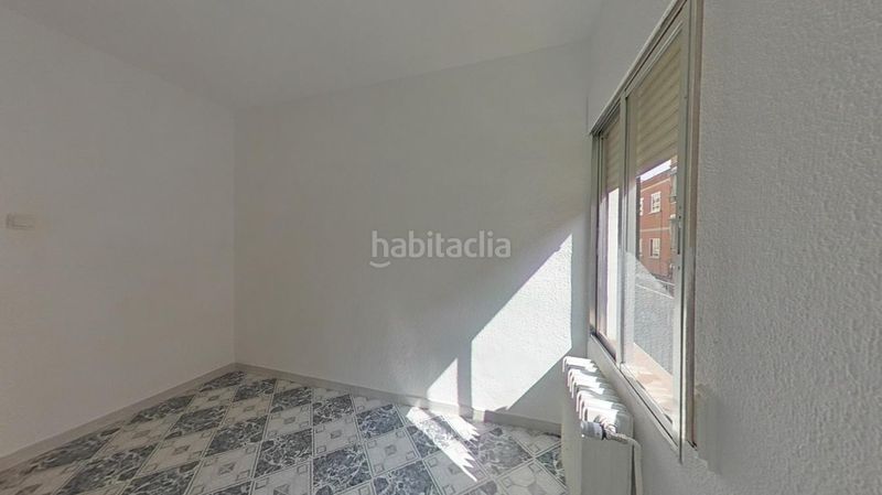 Foto 59329b33-6ea1-4988-8201-8ca9773d781e. Pis a calle de eulalia gil 8 a Vista Alegre Madrid