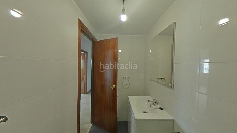 Foto 16ebcec4-9e89-4756-b55a-52b93b35da91. Pis a calle pedro jiménez 19 a Villaverde Alto Madrid
