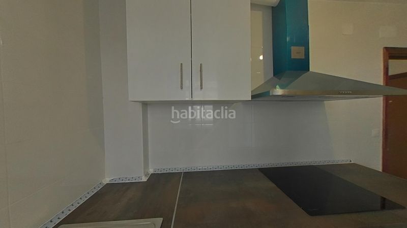Foto 53bff525-a09b-44e3-87e9-115beaa664cb. Pis a calle pedro jiménez 19 a Villaverde Alto Madrid