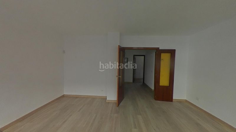 Foto 75bbb3bd-3b6f-495d-adea-15a99191a82d. Pis a calle pedro jiménez 19 a Villaverde Alto Madrid