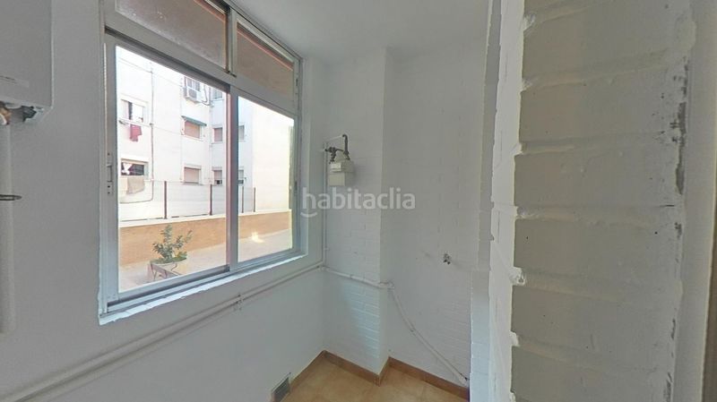 Foto ca371165-634f-4a33-8cb9-15bf60f2ac2d. Pis a calle pedro jiménez 19 a Villaverde Alto Madrid