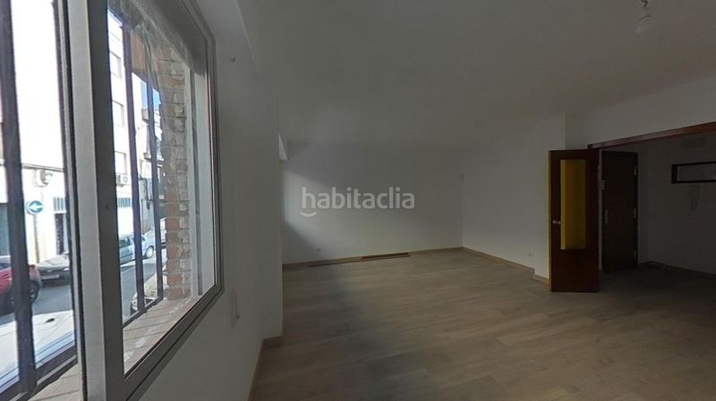 Foto fa729a3d-95c4-4ff6-ba36-315dab13e17a. Pis a calle pedro jiménez 19 a Villaverde Alto Madrid