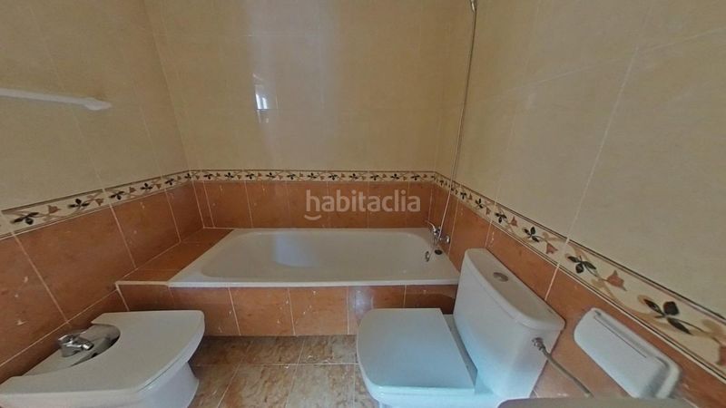 Foto 7354e8c9-8a41-4325-896f-a186c73a43ec. Pis a calle de urgel 17 a San Isidro Madrid