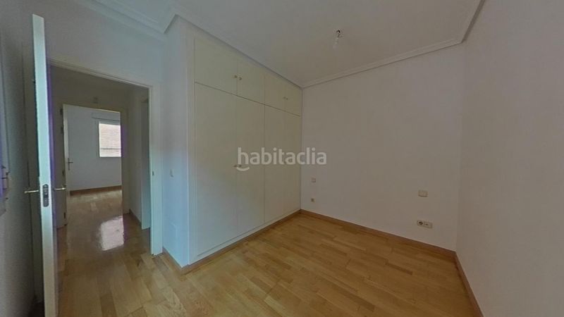 Foto de0689c0-fe57-4a02-8283-b9426397bbcd. Pis a calle de urgel 17 a San Isidro Madrid