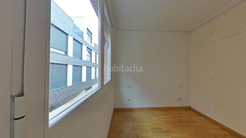 Foto e2c51e74-c21a-44c6-ae3c-c2c4694096a7. Pis a calle de urgel 17 a San Isidro Madrid