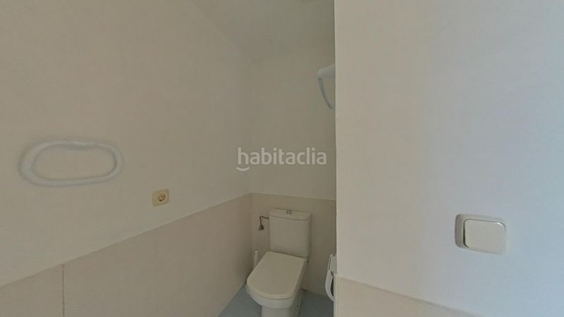 Foto eb952e76-cf93-4d16-96c7-601d79601055. Pis a calle de urgel 17 a San Isidro Madrid