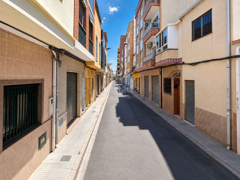 Foto a44cfced-f4b2-437e-ac1a-e65fadba109a. Pis a Centro puerto Sagunt