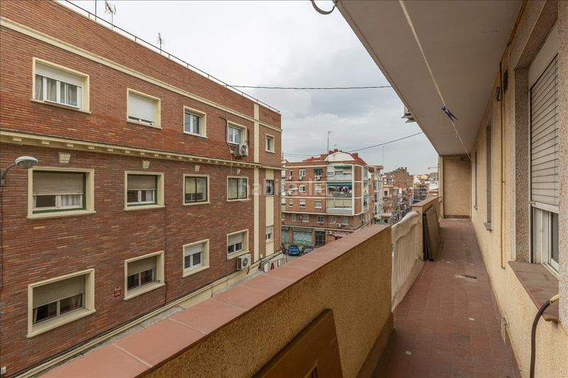 Foto e3a255d5-f198-4b47-a365-5a72230dedf0. Piso en calle del radio 15 en Opañel Madrid