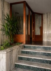 Etagenwohnung  Plaza reyes católicos. Piso en venta en plaza reyes católicos