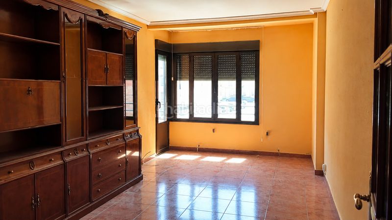 Foto dbbe60ac-68a1-4212-83e8-ecd5bfa0021a. Pis a Bañeza (La)