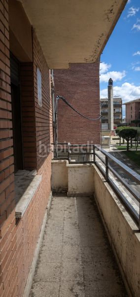 Foto fbfd3118-3eaf-4ec5-b180-9bb548027760. Pis a Bañeza (La)