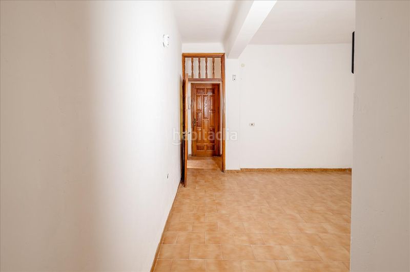 Foto a5274cd5-f3a1-44ae-a7e1-d38cb3250278. Appartamento in calle de legazpi 3 in La Salle - Cuatro Torres Santa Cruz de Tenerife