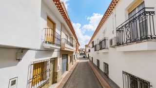 Maison jumelée à Calle cordoba 4