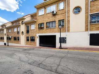 Aparcament cotxe a Calle peñón 29