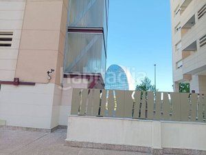 Foto 7fa8f13b-d495-411e-811b-73635cd2d117. Pis a calle de valcarlos 35 a Las Tablas Madrid