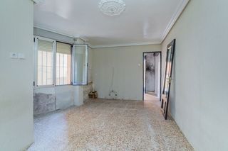 Flat in Calle sorgo 31