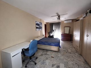 Zweistöckige Wohnung in Calle torre almodóvar 11